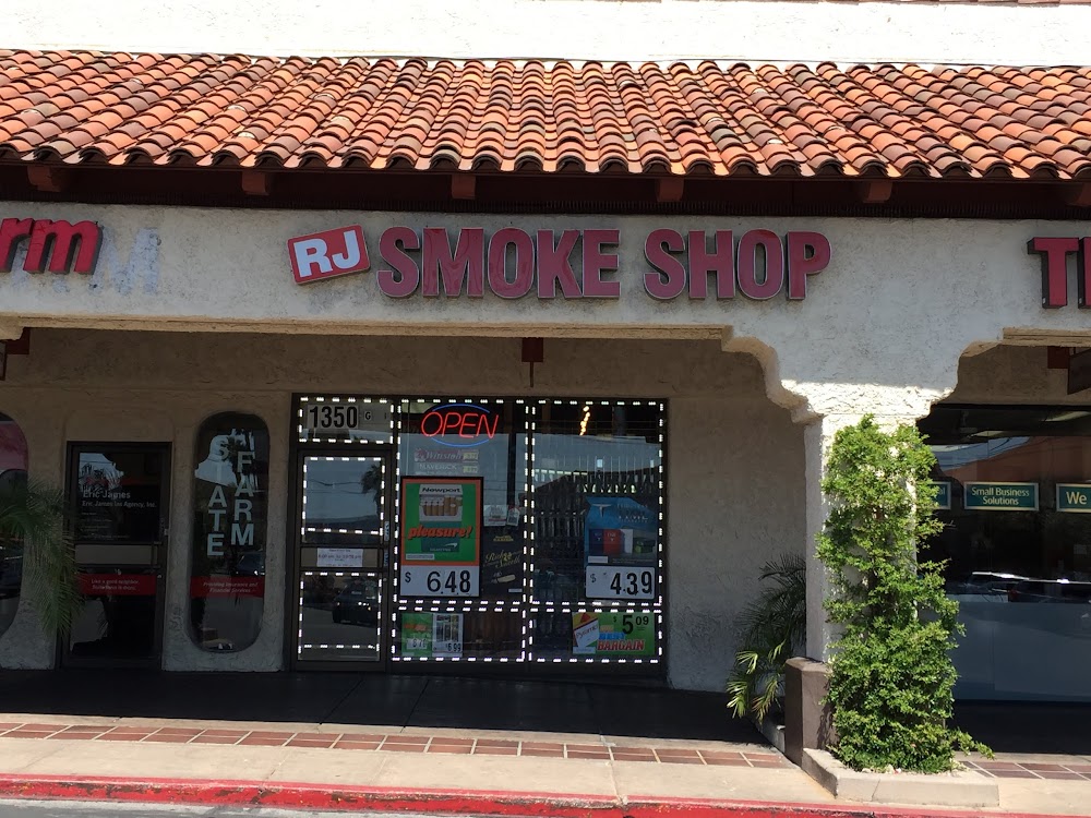 RJ Smoke Shop